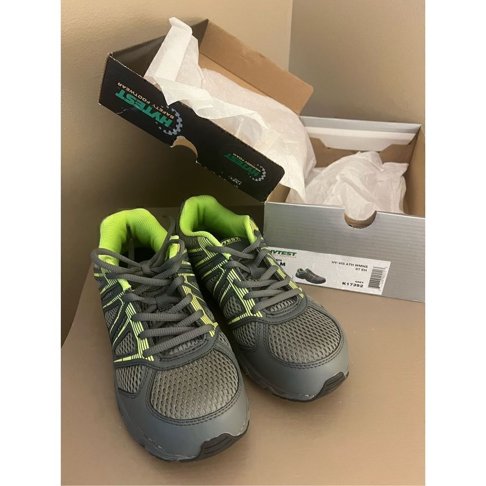 New Hytest Safety Footwear black and green women’s size 7.5